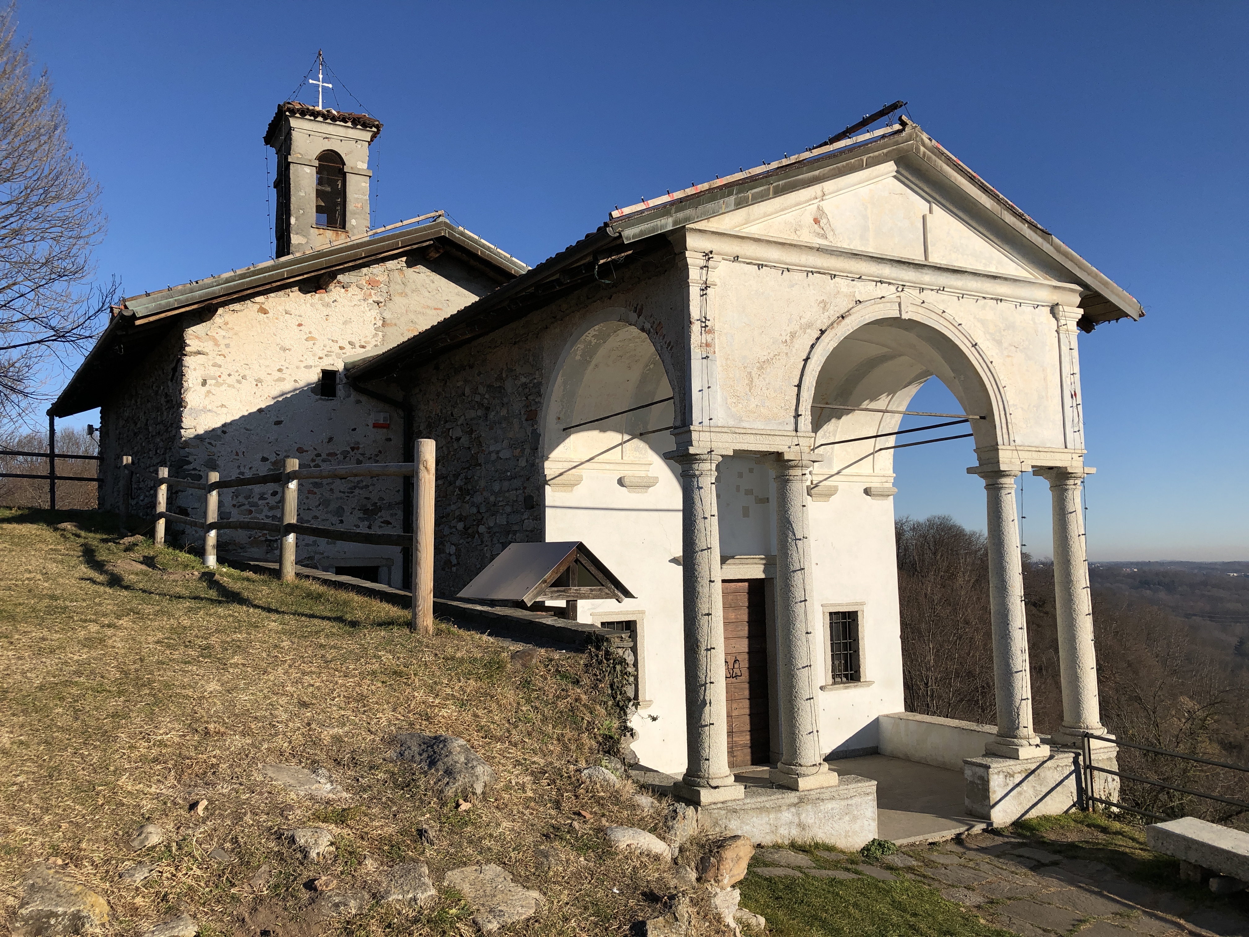 Chiesetta di San Colombano - chiesa