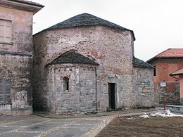 Battistero romanico - chiesa